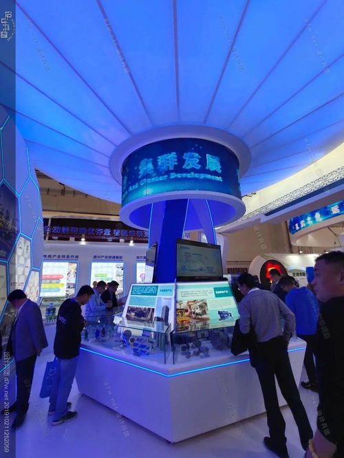 囤起來 44個產品展示柜設計，激活數字創意產品展覽展示新美學